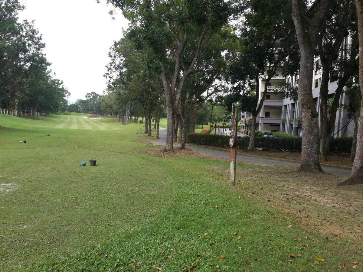 Pulai Spring Resort Kampung Kangkar Pulai Εξωτερικό φωτογραφία