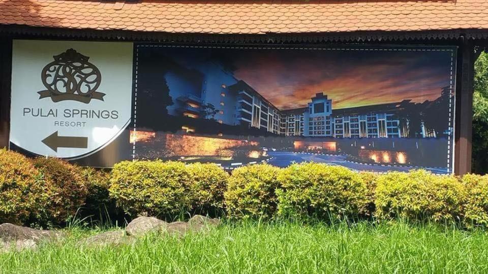 Pulai Spring Resort Kampung Kangkar Pulai Εξωτερικό φωτογραφία